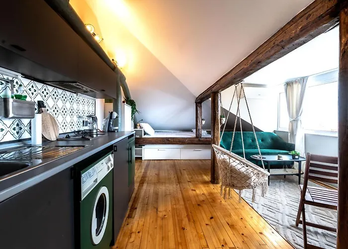 Apartment Sky-view With Cozy Boho Vibes By Flat Mаnager Sofia